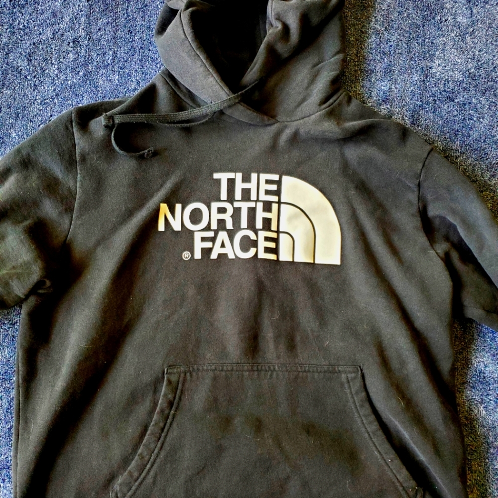 Black The North Face men's hoodie size large